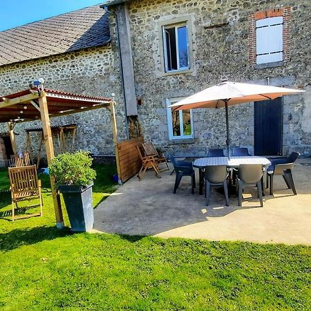 Dans La Creuse Panzió Mourioux-Vieilleville Kültér fotó